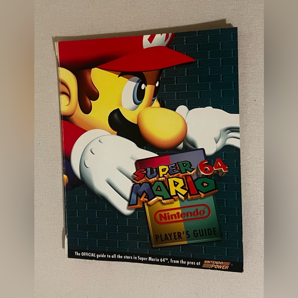 Super Mario 64 Nintendo Player’s Guide